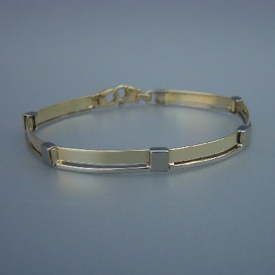 Bicolor gouden armband.